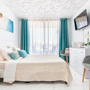 https://cosy-studio-in-playa-de-las-americas-ph10.tenerifehoteles.net
